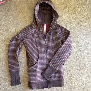 Lululemon full zip jacket, size 4, excellent condition